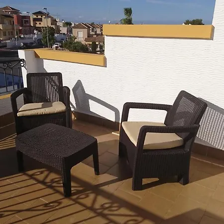 - Sleeps 6 - Parking - Pool - Petfriendly Orihuela
