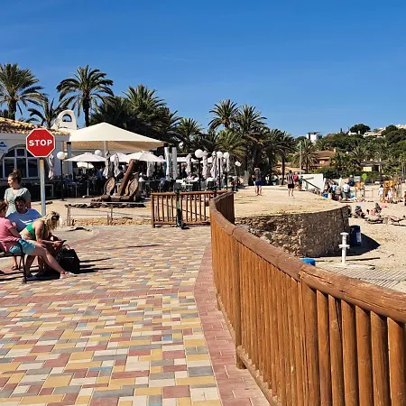 - Sleeps 6 - Parking - Pool - Petfriendly Villa Orihuela